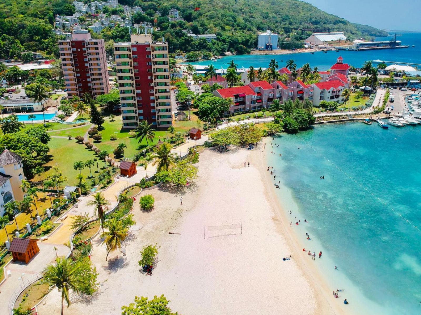 Beach Penthouse A25 Sandcastles Ocho Rios Ngoại thất bức ảnh