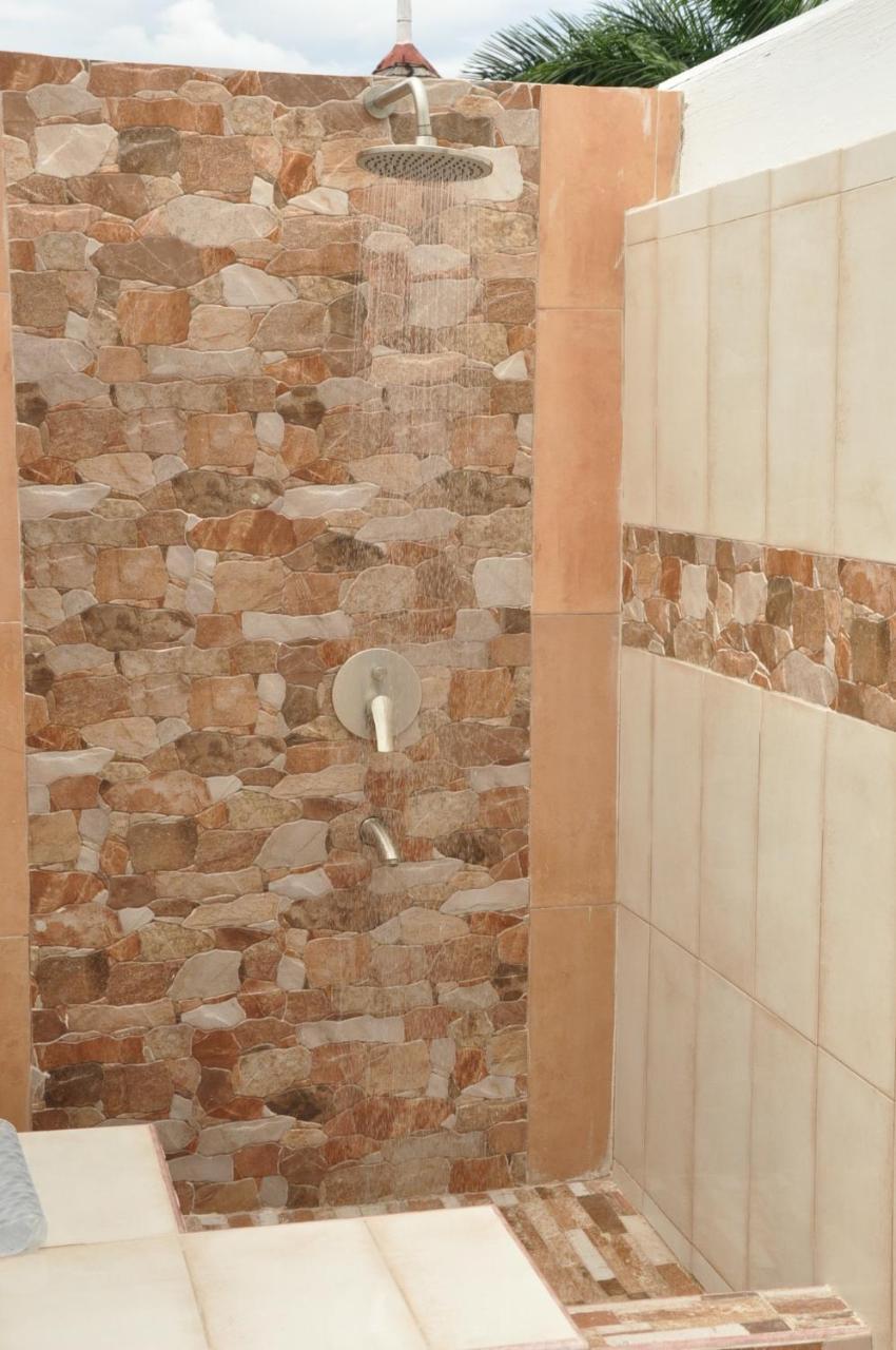 Beach Penthouse A25 Sandcastles Ocho Rios Ngoại thất bức ảnh